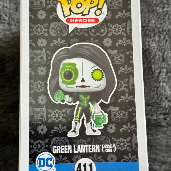 FUNKO POP! DC Heroes Green Lantern Jessica Cruz # 411 Dia De Los Muertos - Picture 6 of 6